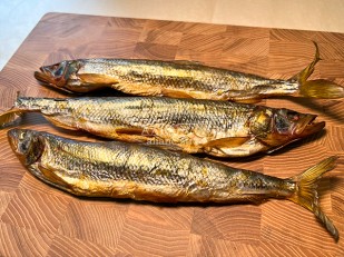 СНАПСЫ гренки со вкусом холодец и хрен: Корюшка х/к (крупная)